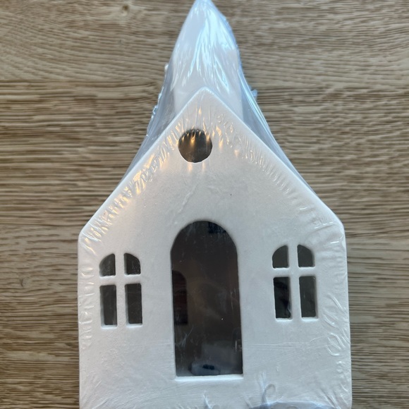 NEW Target Ceramic-like house - Picture 6 of 7